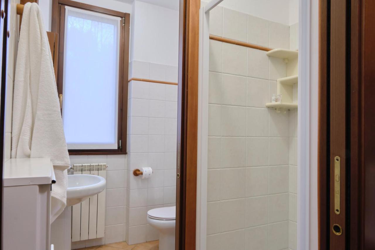 Appartement 10' From Malpensa Casa Moderna, Netflix & Wi-Fi à Casorate Sempione Extérieur photo